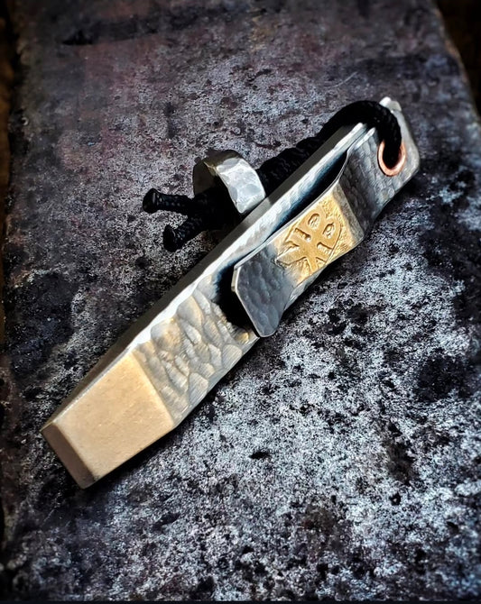 BHK : V2 Ti. Pocket Pry (Built To Order)