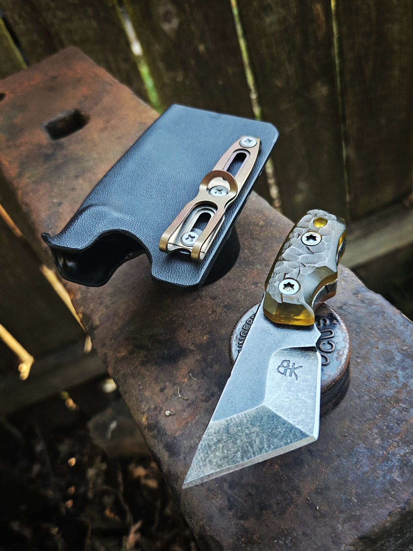 BHK : Mini MKII Ork Tooth Tanto