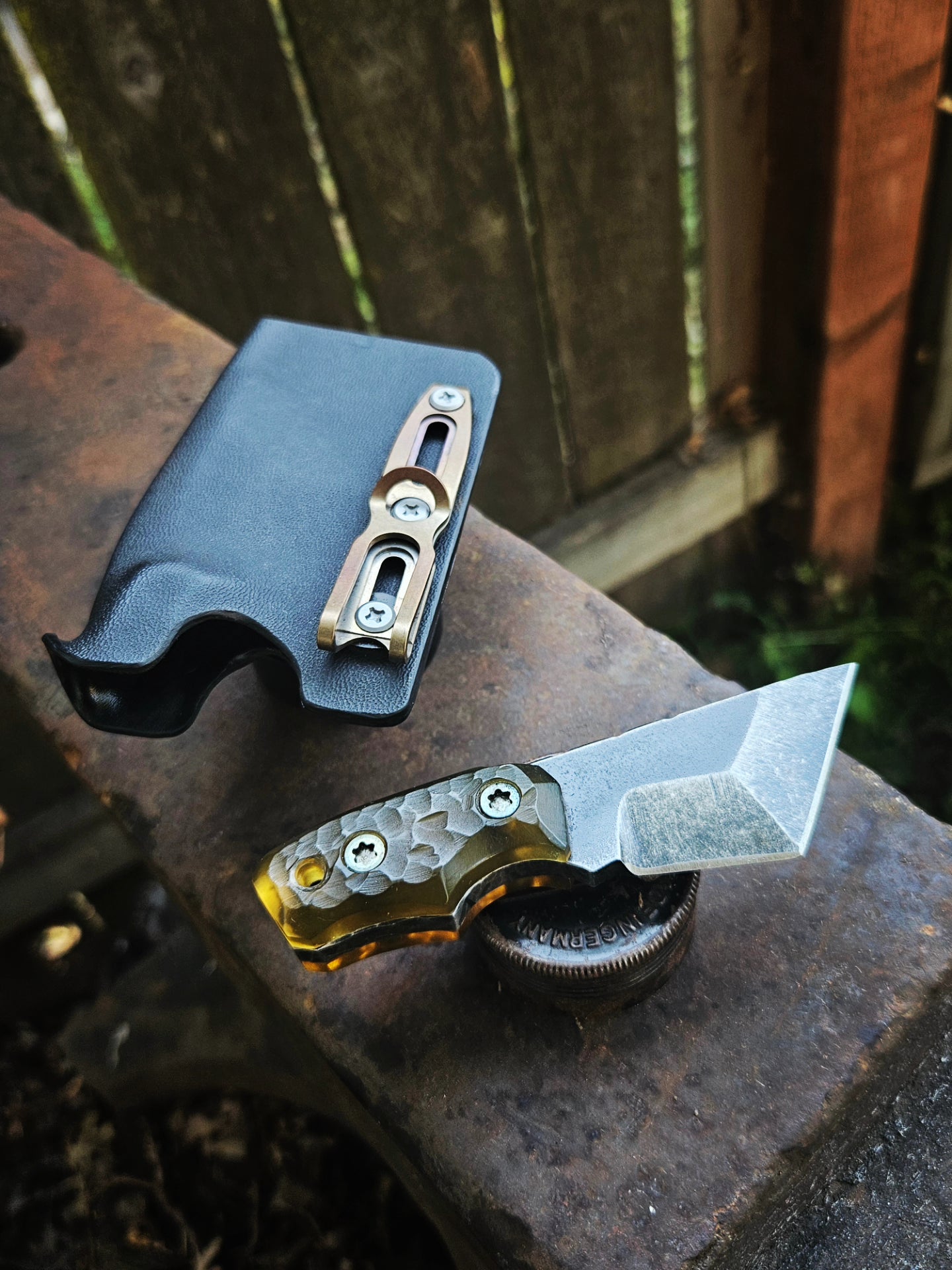 BHK : Mini MKII Ork Tooth Tanto